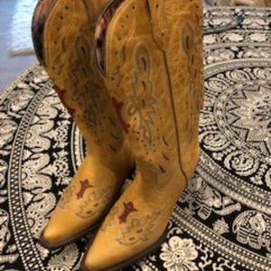 Ladies Cowboy boots